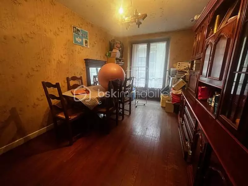 Immeuble, 309 m²