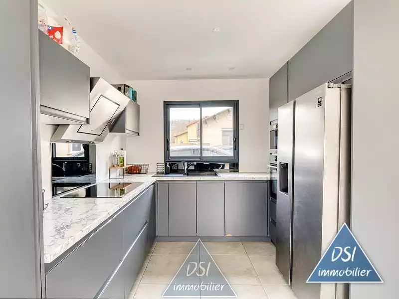 Maison, 122 m²