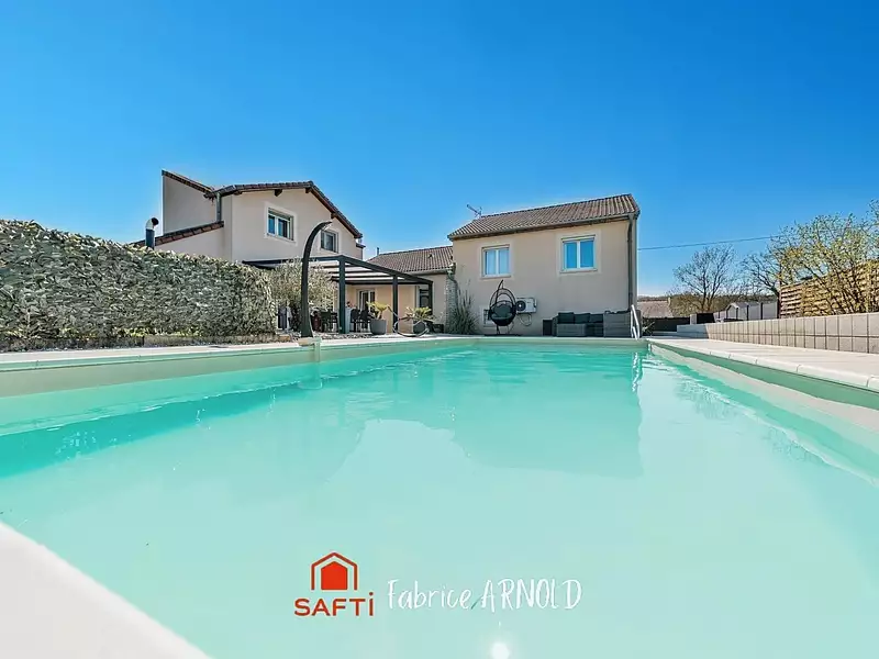 Maison, 165 m²