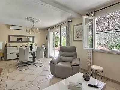 Maison, 83 m²