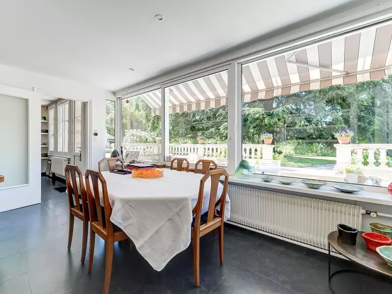 Maison, 204 m²