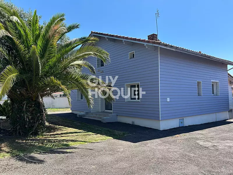 Maison, 156 m²