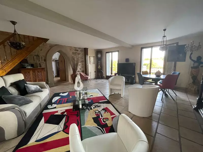 Maison, 219 m²