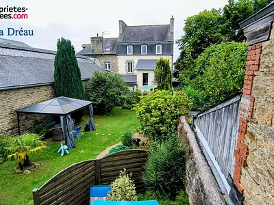 Maison, 250 m²