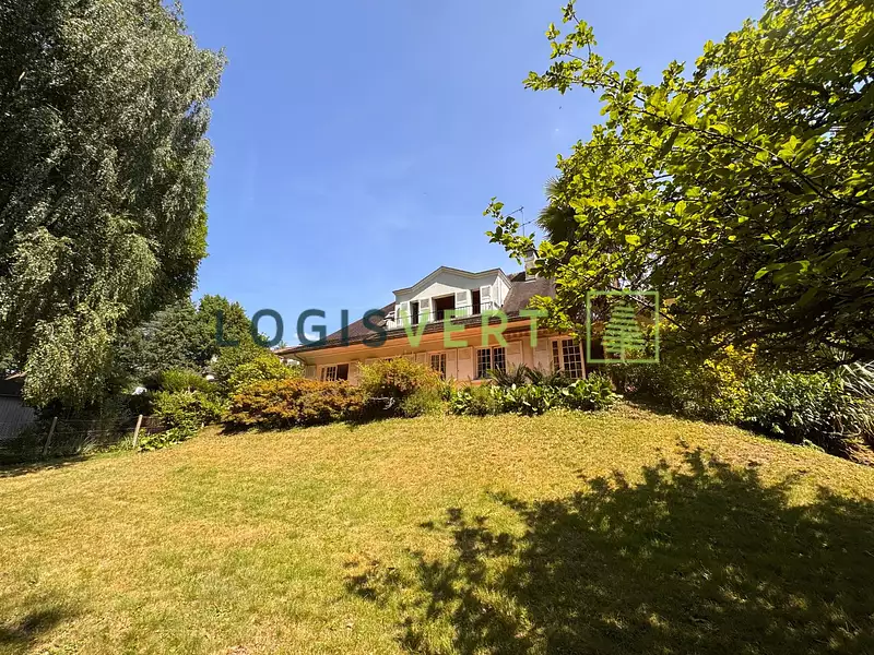 Maison, 128,7 m²