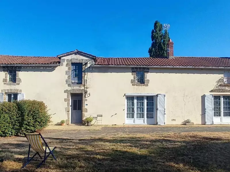 Maison, 197 m²