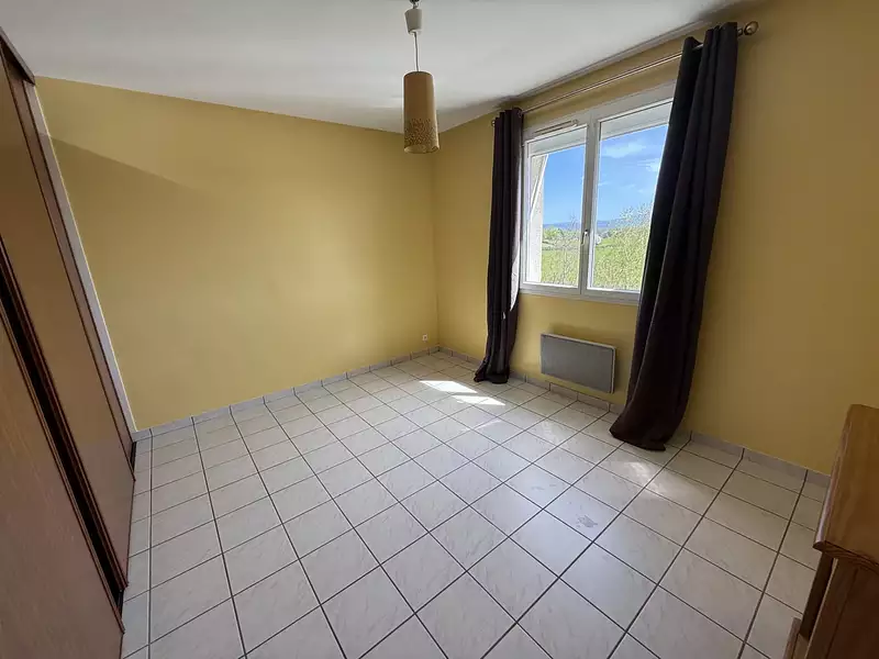 Maison, 240 m²