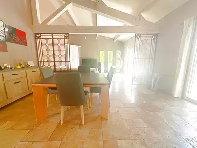 Maison, 156 m²