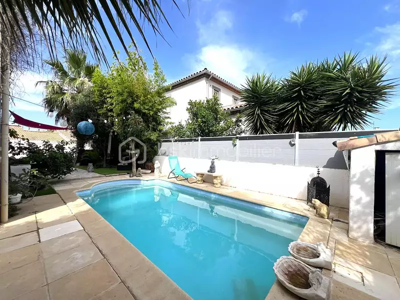 Maison, 155 m²
