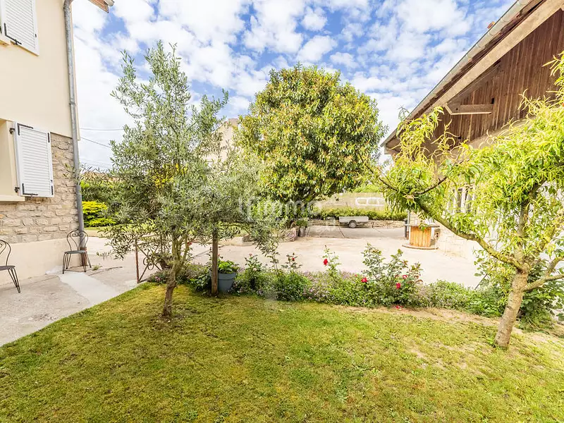 Maison, 227 m²