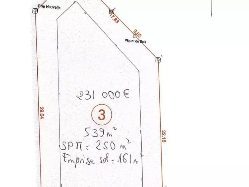 Terrain, 539 m²