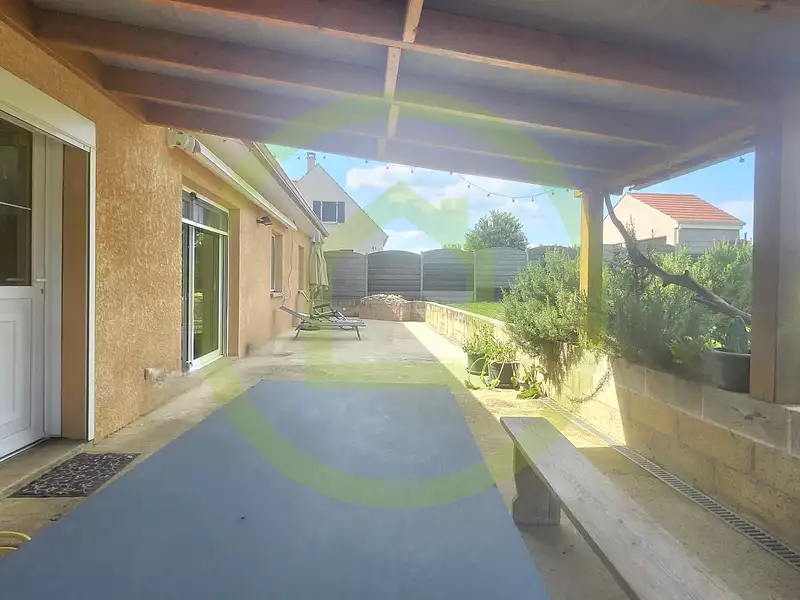 Maison, 186 m²