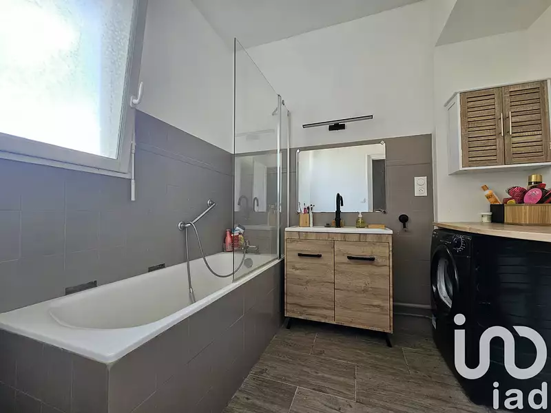 Maison, 137 m²