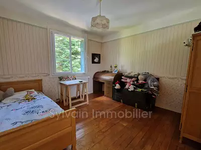 Maison, 216 m²
