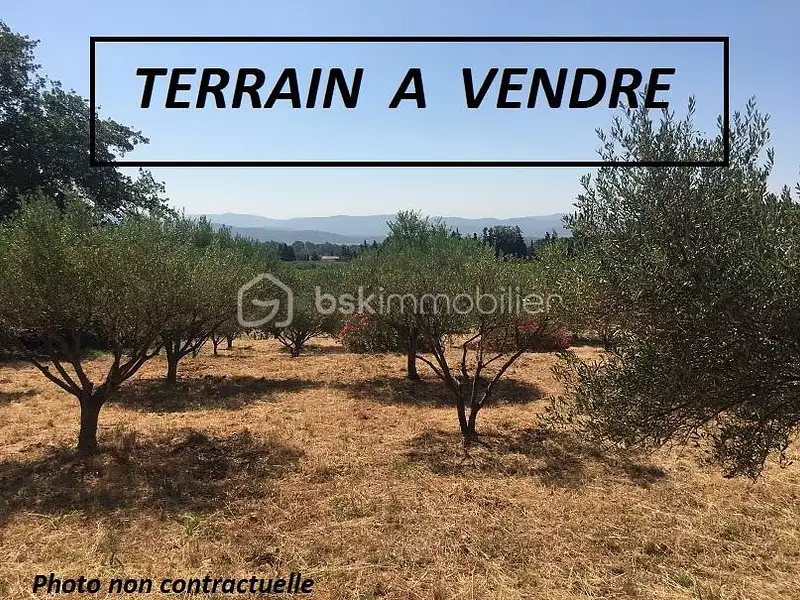 Terrain, 4 800 m²