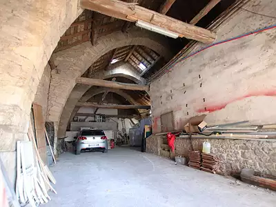 Maison, 1 300 m²