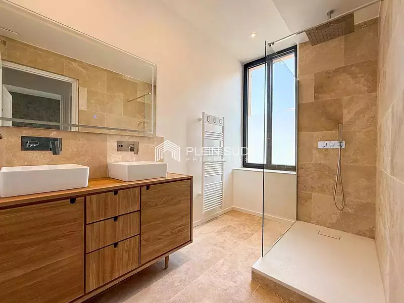 Maison, 363 m²