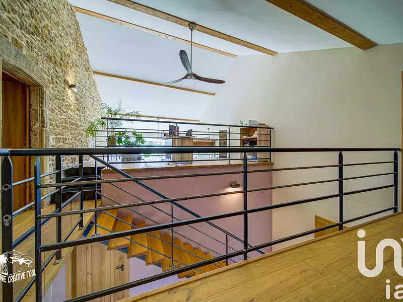 Maison, 255 m²