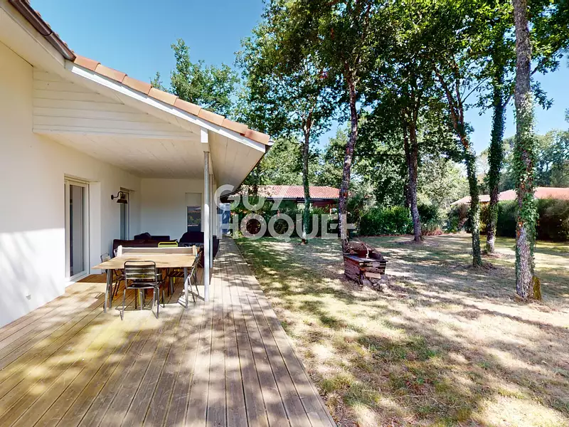 Maison, 160 m²