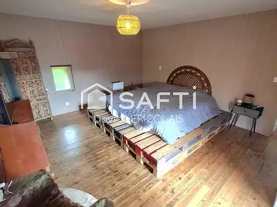Maison, 163 m²