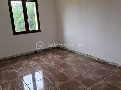 Maison, 89 m²