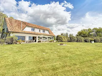 Maison, 266 m²