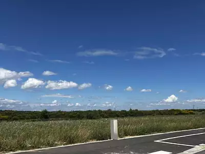 Terrain, 4 676 m²
