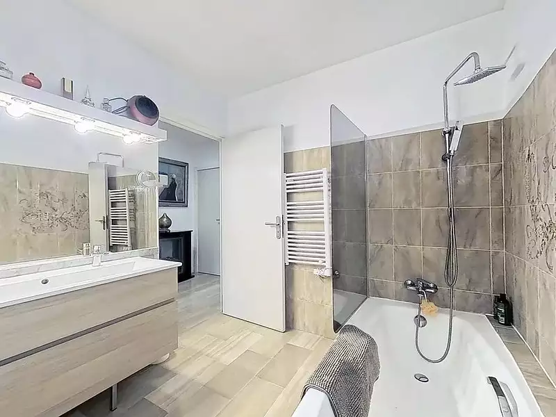 Appartement, 202 m²