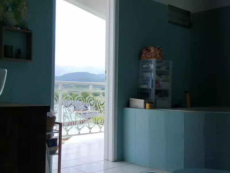 Maison, 225 m²