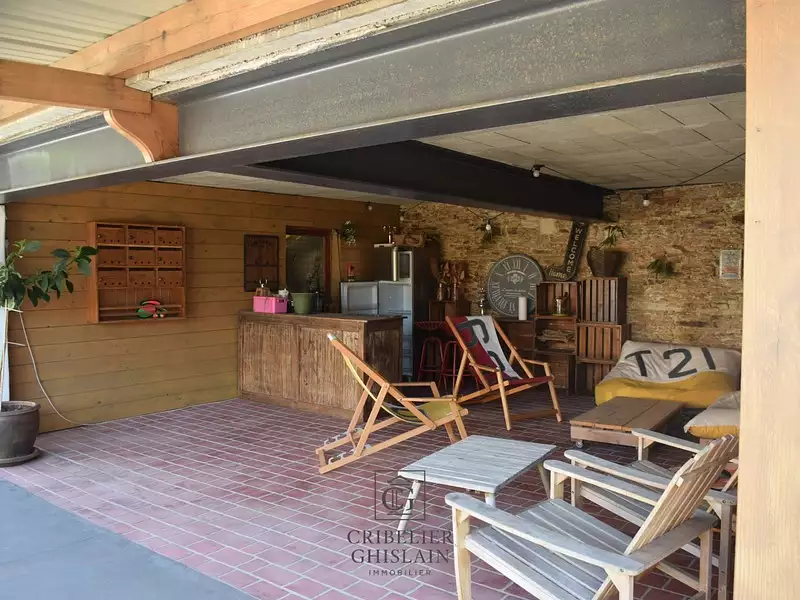 Maison, 250 m²