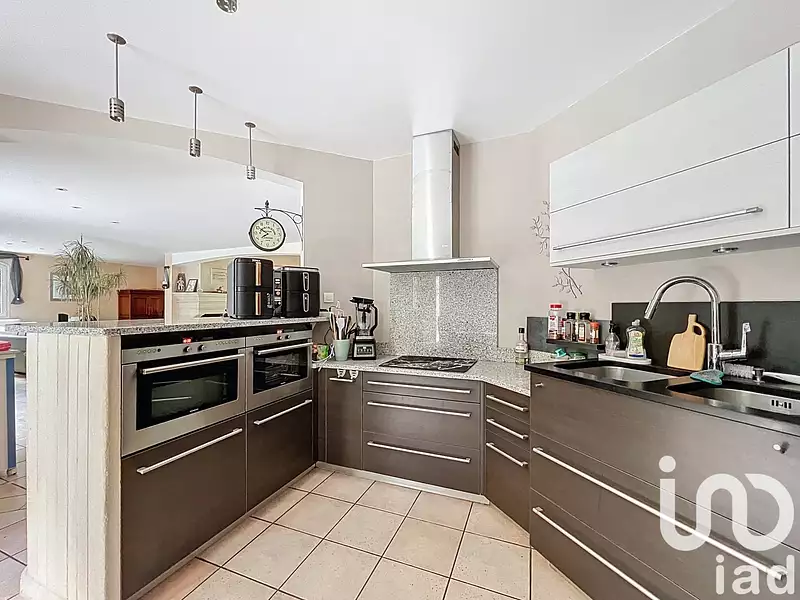 Maison, 227 m²