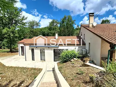 Maison, 220 m²