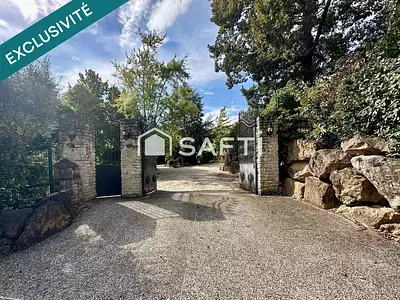 Terrain, 750 m²