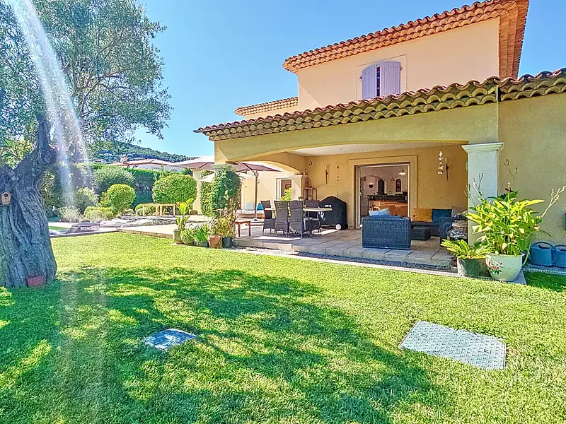 Maison, 190,5 m²