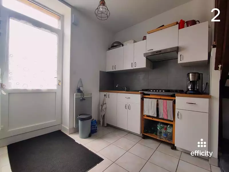 Immeuble, 272 m²