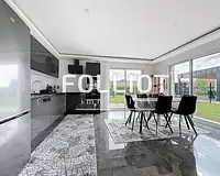 Maison, 145 m²