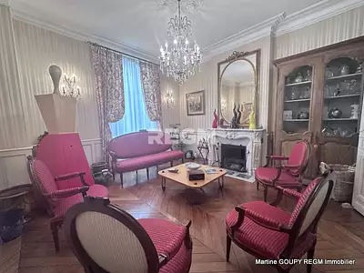 Maison, 290 m²