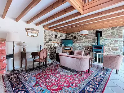 Maison, 220 m²