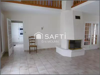 Maison, 204 m²