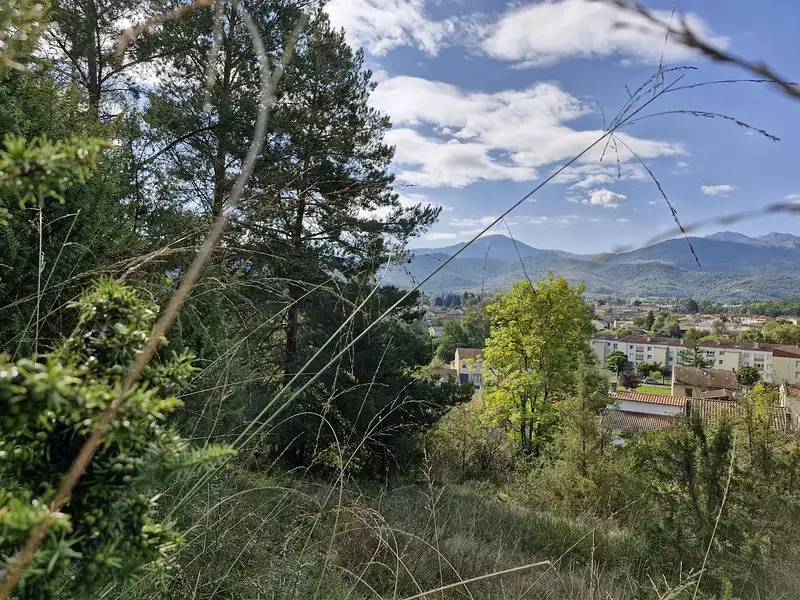 Terrain, 539 m²