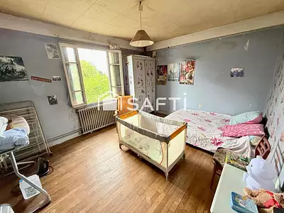 Maison, 197 m²