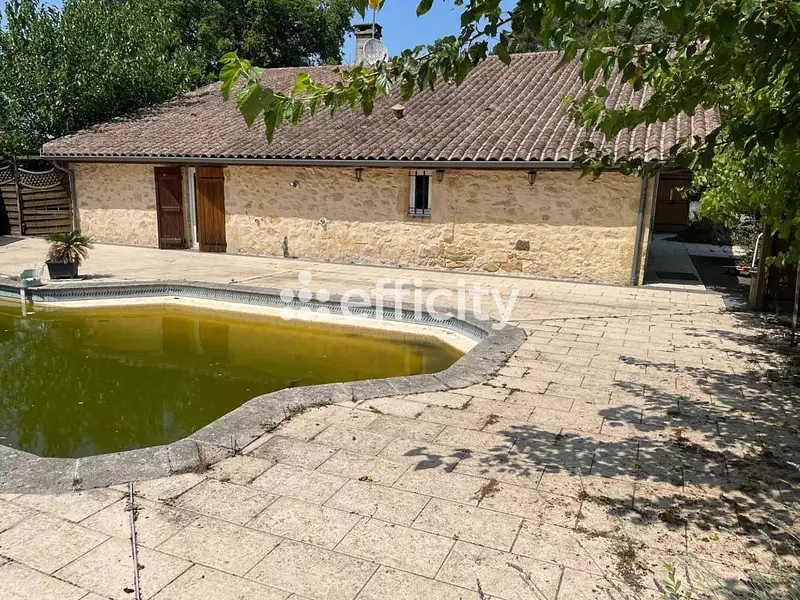 Maison, 160 m²