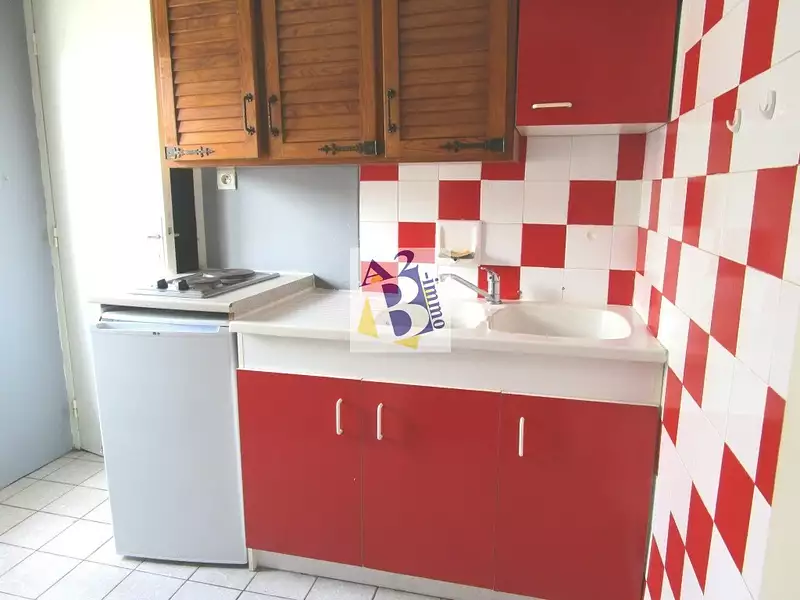 Immeuble, 181 m²