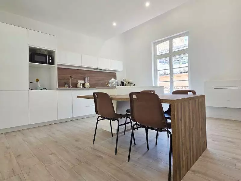 Appartement, 160 m²