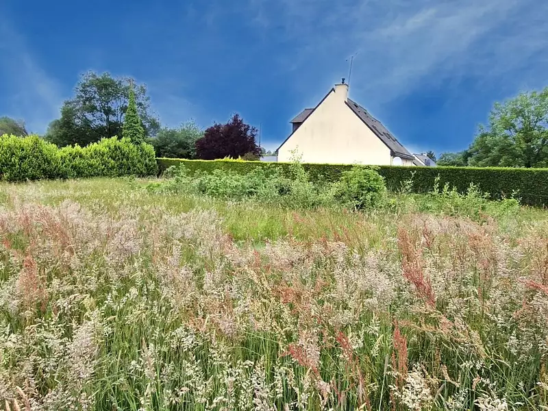 Terrain, 680 m²