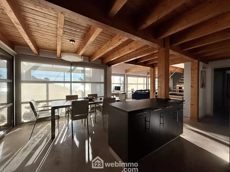 Maison, 165 m²