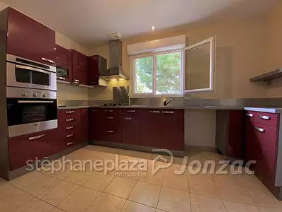 Maison, 110 m²