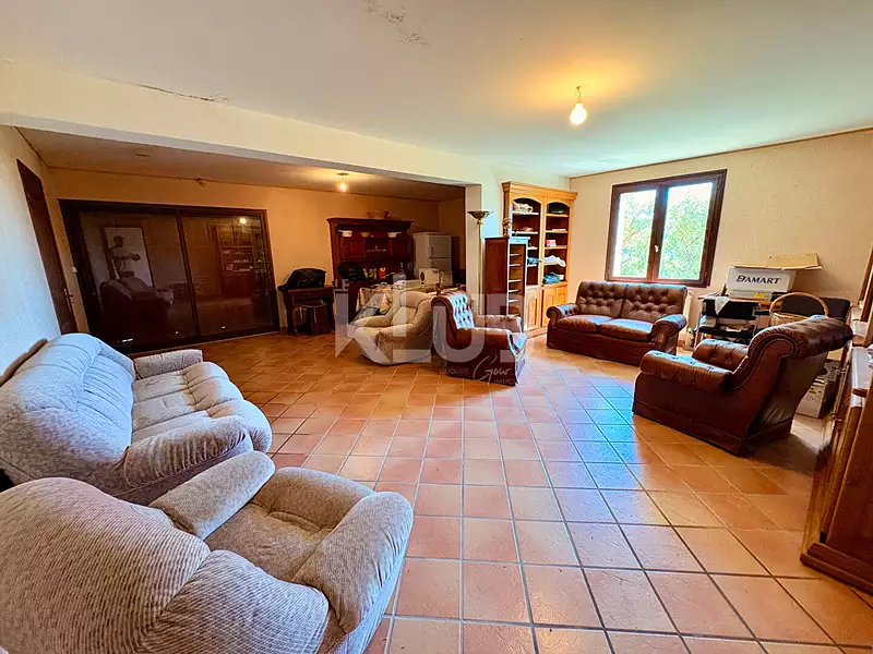 Maison, 210 m²