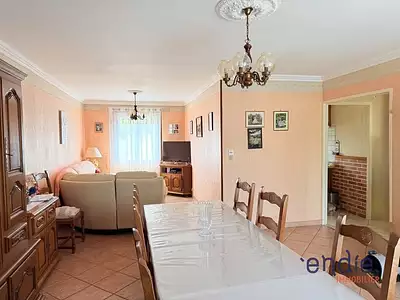 Maison, 89 m²