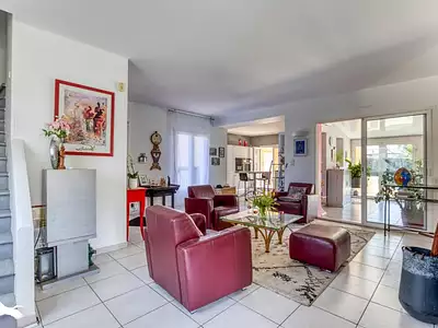 Maison, 220 m²